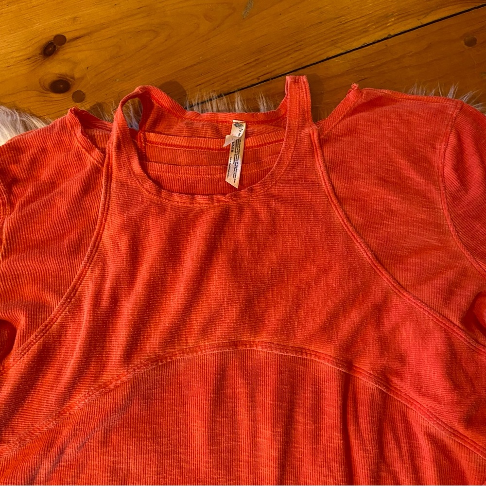 FP Movement Top - Picture 2 of 4